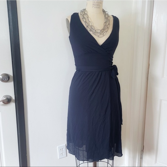 Banana Republic Chiffon Lined Wrapping Surplice Dress - Picture 5 of 13